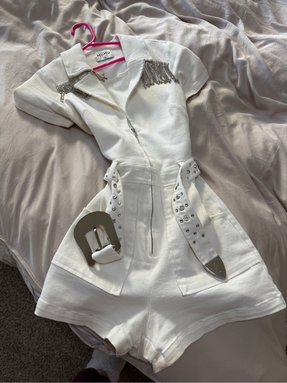 White Short Sleeve Zip-Front Romper with Embellished Belt - Picture 16 of 16